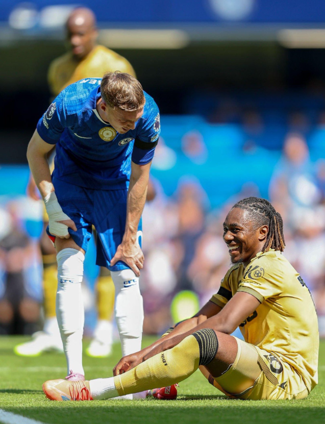 再一次暴露, 对于水晶宫