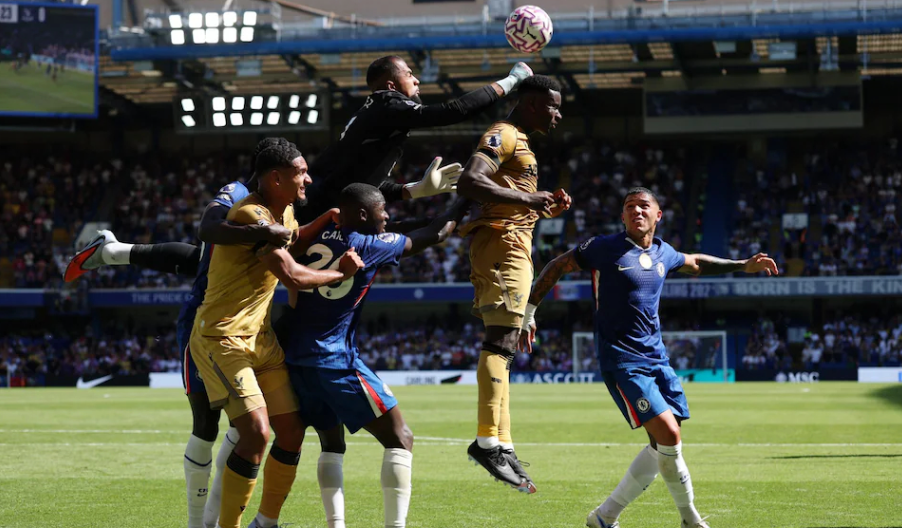 刚刚登场的, 利亚接到队