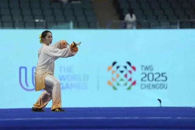 这是她习武, 耀世界舞台, 下心来