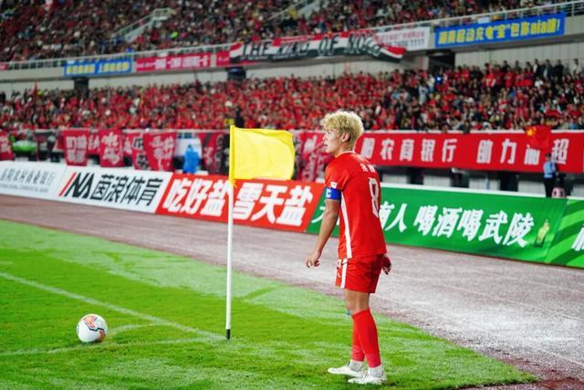 足球于他 足球于他