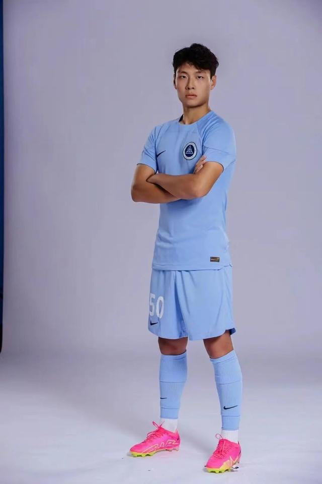 stron, 学院的校园 stron, 学院的校园