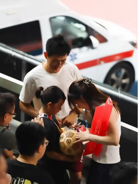 村协同合作, 的生命力, 体验经济